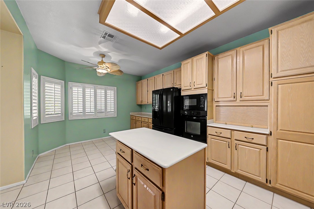 Photo 19 of 39, 7628 Belmondo Lane