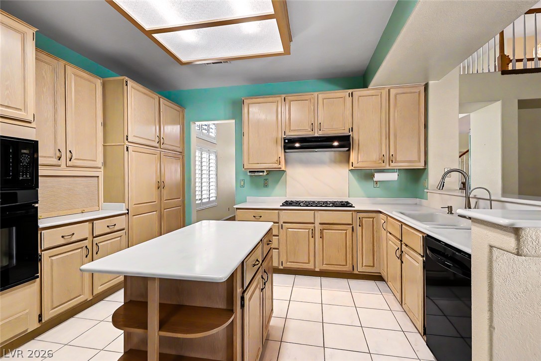 Photo 20 of 39, 7628 Belmondo Lane