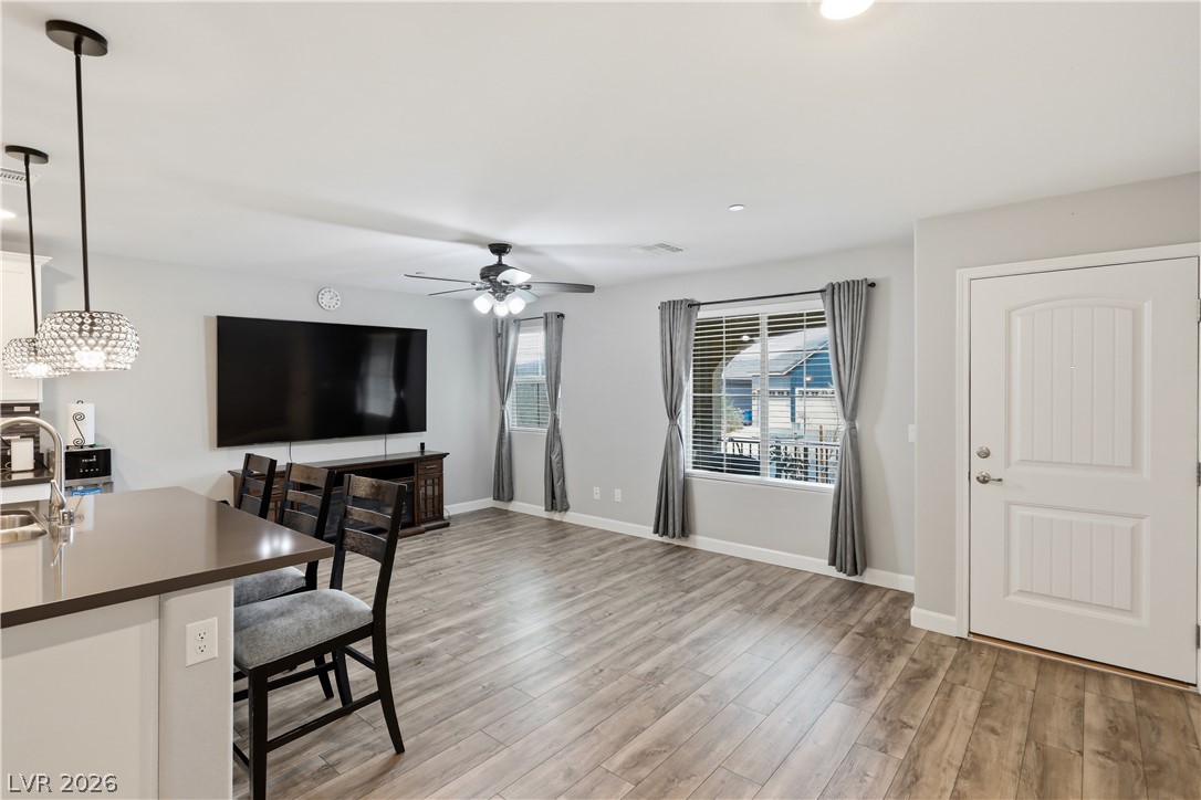Photo 6 of 22, 817 Watford Place