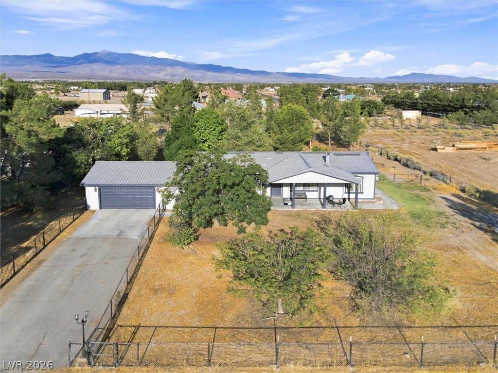 Photo 5 of 2891 Yucca Terrace Avenue