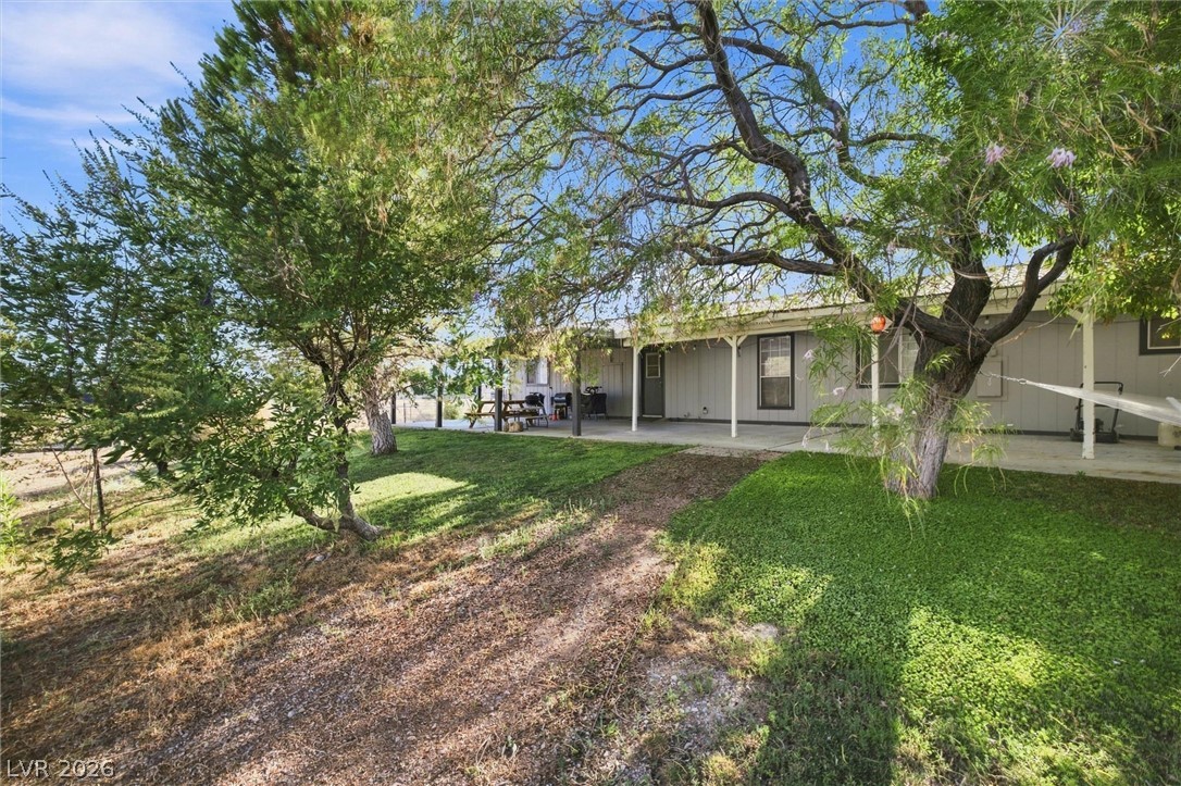 Photo 6 of 47, 2891 Yucca Terrace Avenue