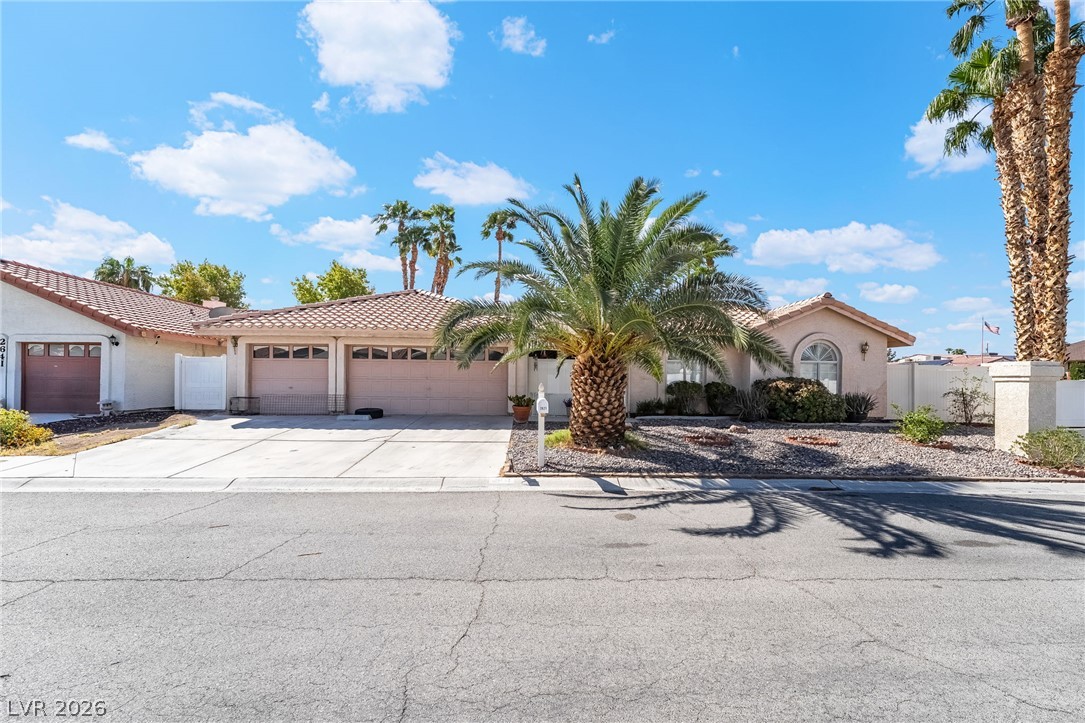 2621 Batelli Court, Las Vegas 89121