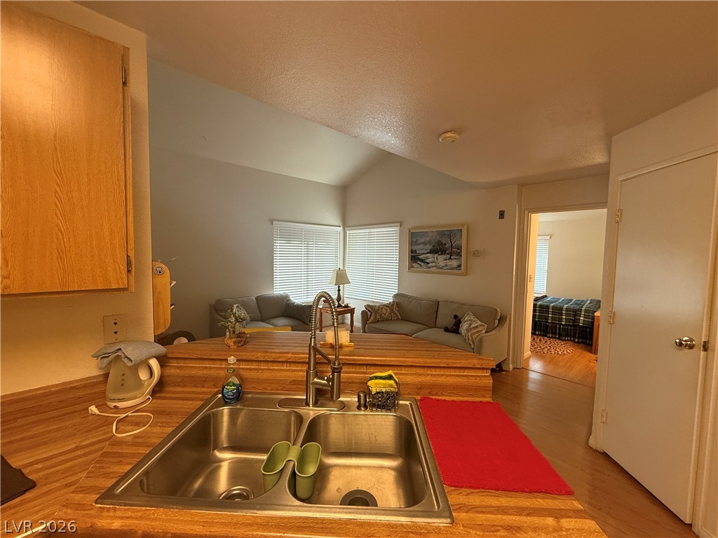 Photo 11 of 21, 460 Elm Drive #201