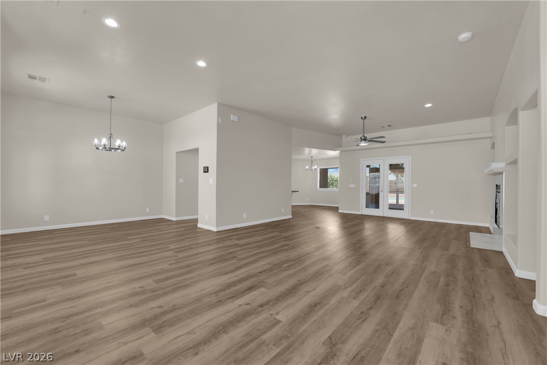 Photo 6 of 31, 6711 Longmeadow Drive