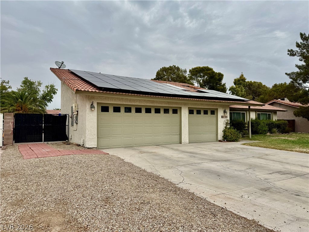 Photo 3 of 1720 Carlos Drive