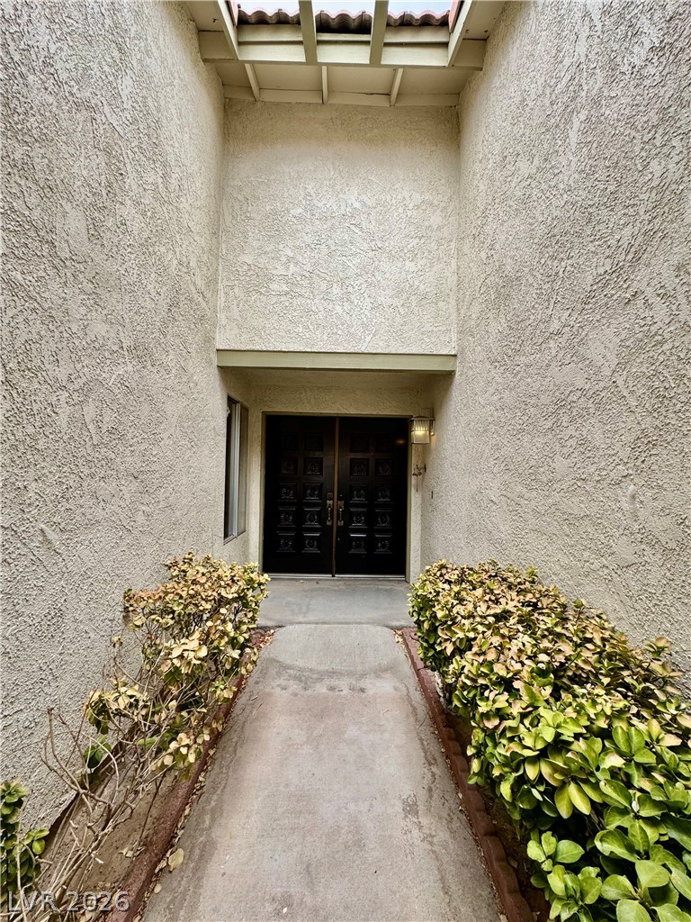 Photo 5 of 1720 Carlos Drive