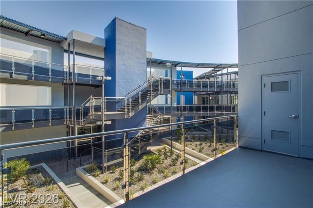Photo 12 of 42, 8925 W Flamingo Road #228