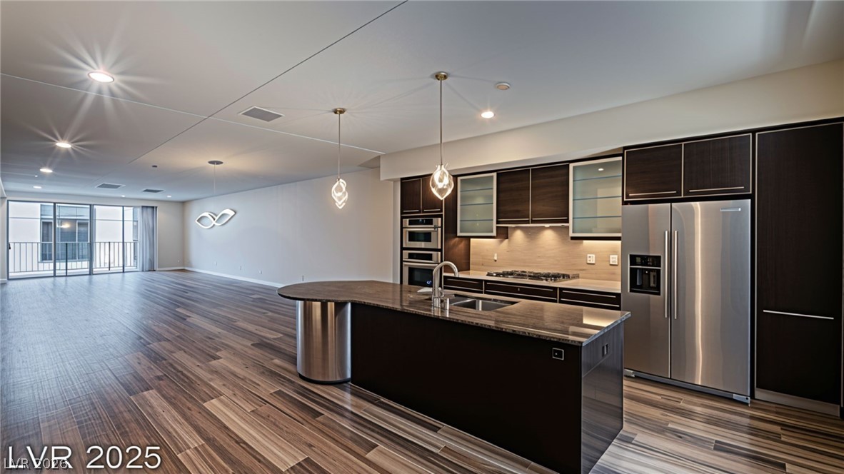 Photo 3 of 8925 W Flamingo Road #228