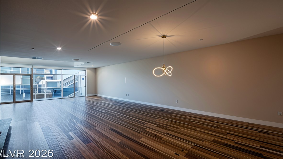Photo 10 of 42, 8925 W Flamingo Road #228