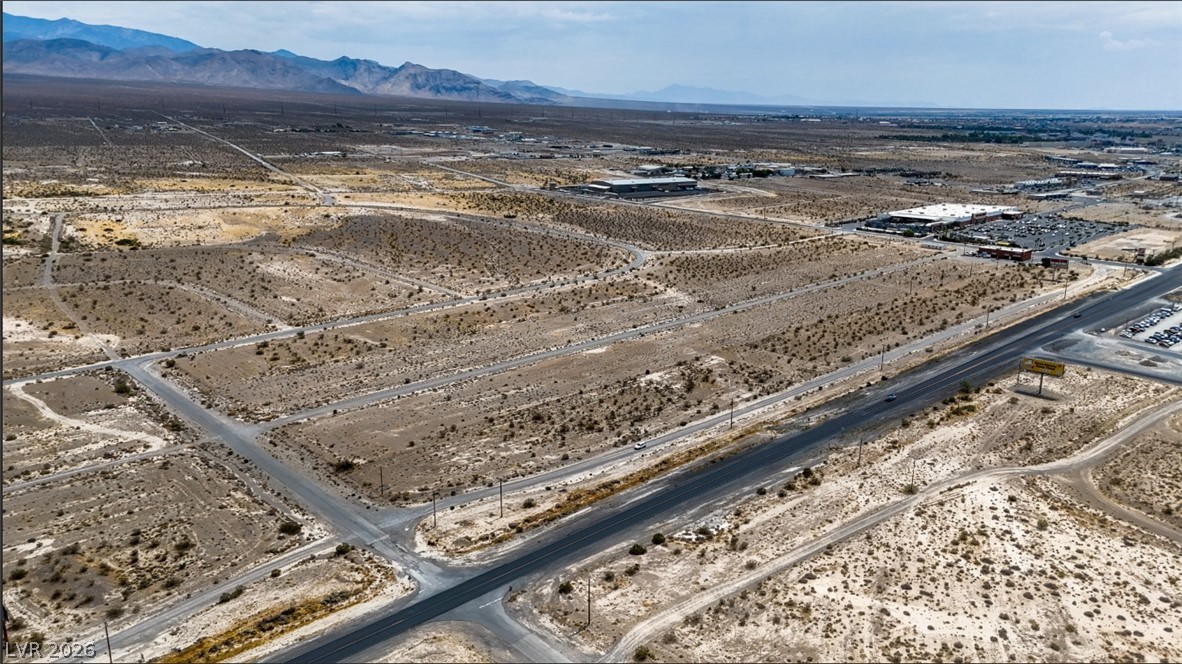 Photo 15 of 15, 581 N Frontage Road