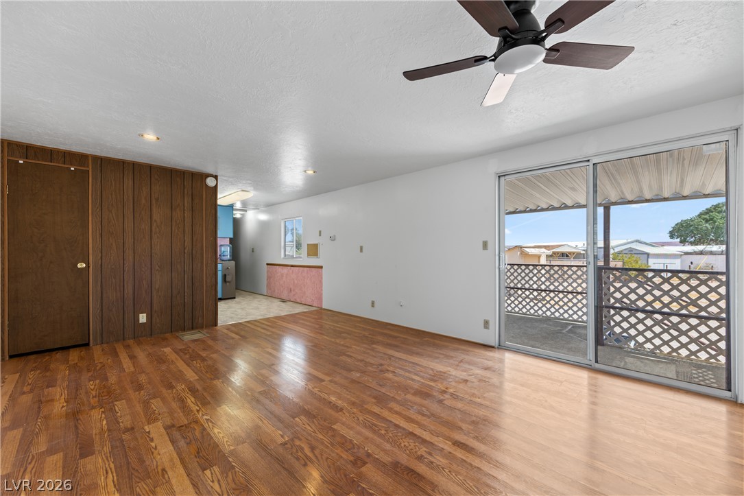 Photo 4 of 650 W McDonald Avenue
