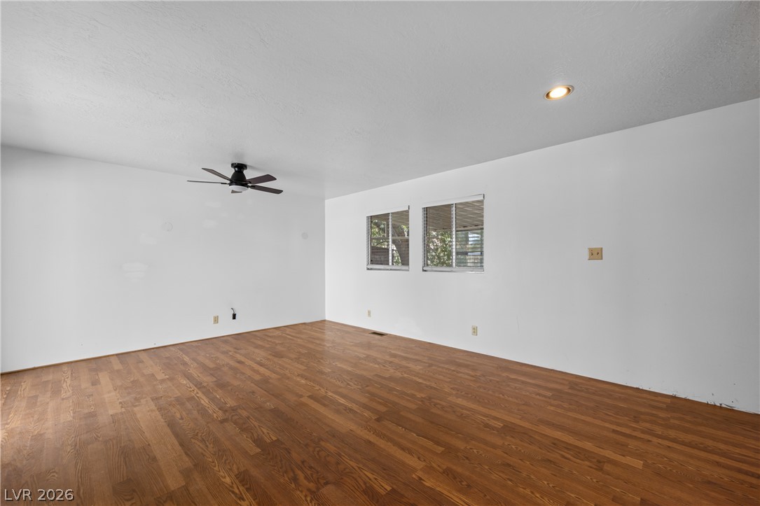 Photo 6 of 91, 650 W McDonald Avenue