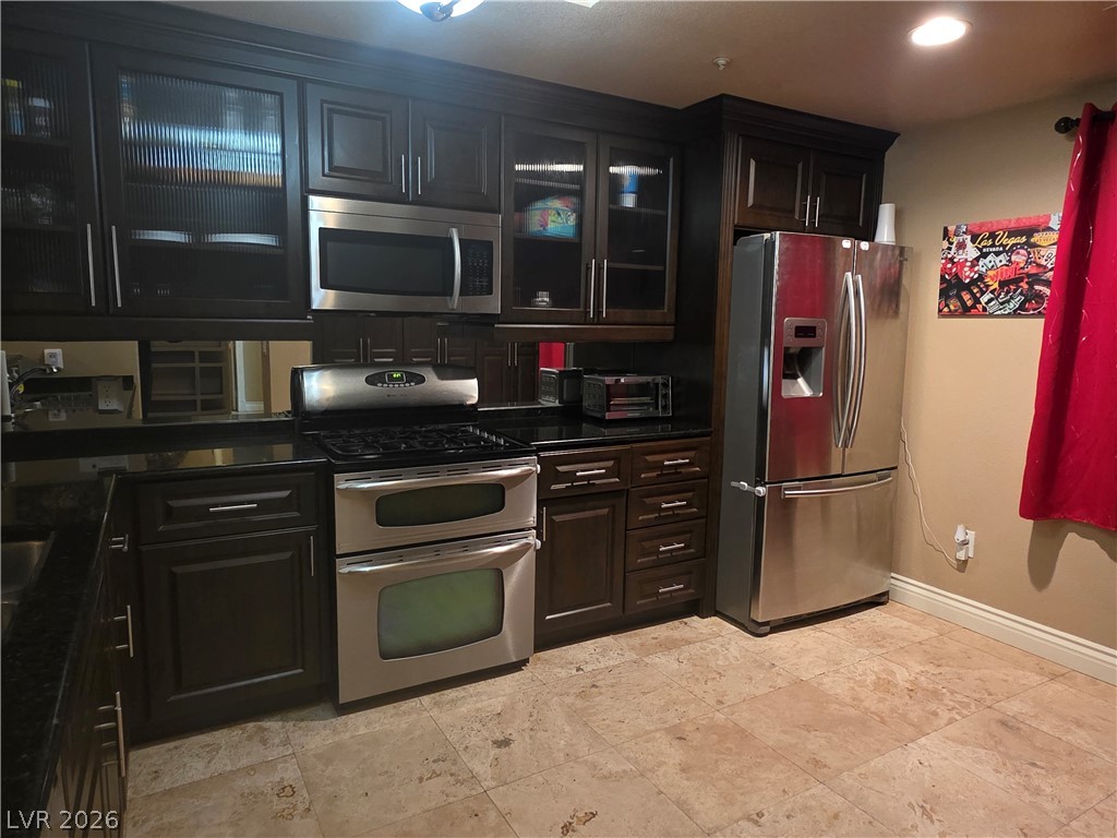 Photo 16 of 39, 210 E Flamingo Road #101
