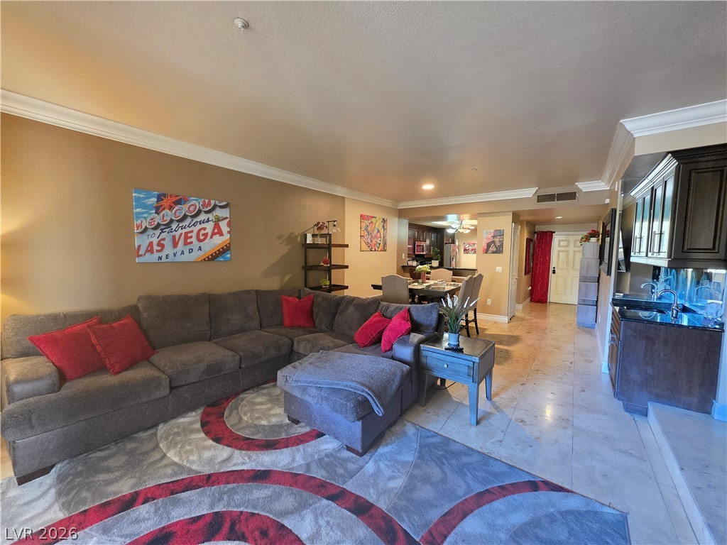 Photo 25 of 39, 210 E Flamingo Road #101