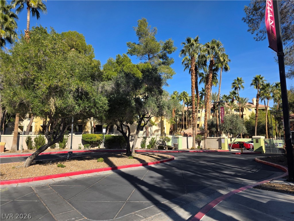 Photo 32 of 39, 210 E Flamingo Road #101