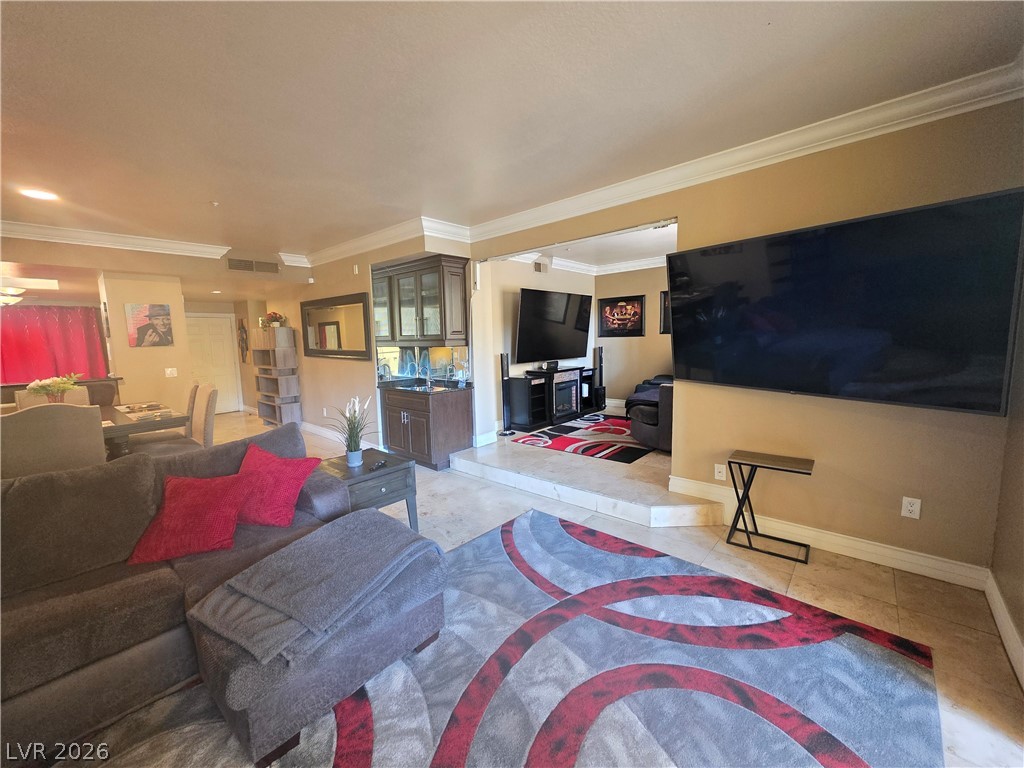 Photo 12 of 39, 210 E Flamingo Road #101