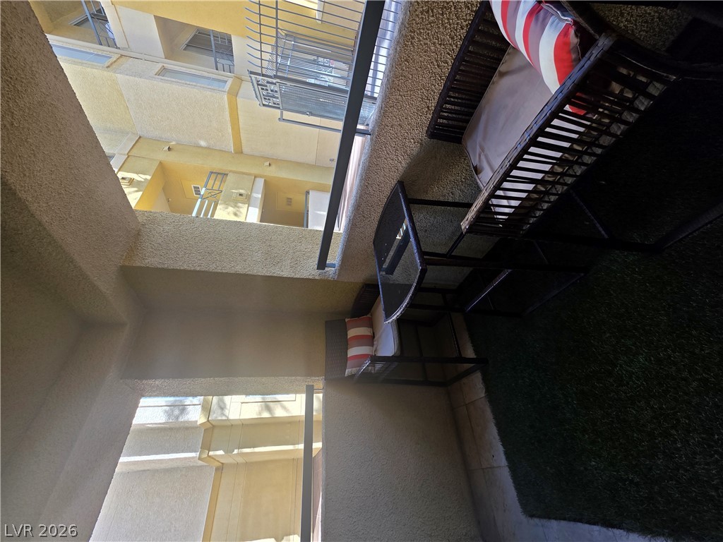 Photo 13 of 39, 210 E Flamingo Road #101