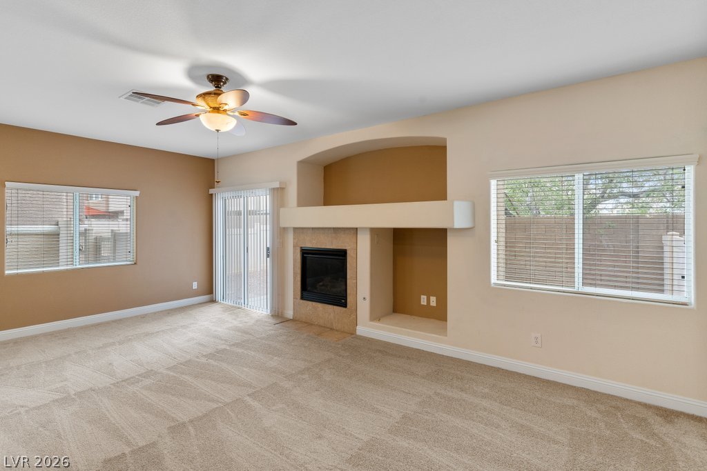 Photo 17 of 38, 8710 Horizon Wind Avenue #103