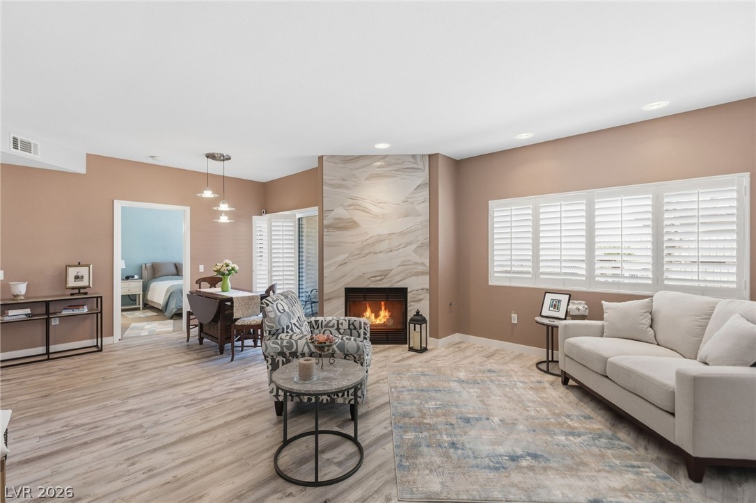 8725 W Flamingo Road #102, Las Vegas 89147