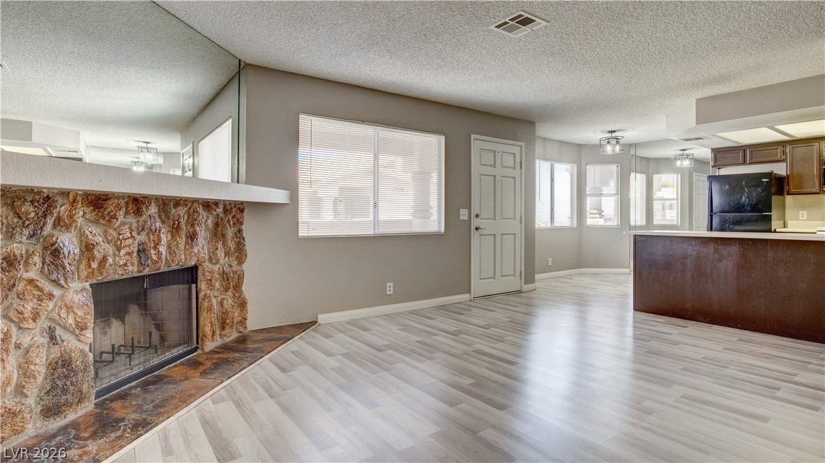 Photo 6 of 26, 1332 Pinto Rock Lane #201