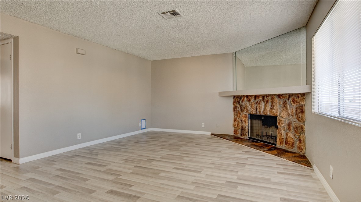 Photo 10 of 26, 1332 Pinto Rock Lane #201
