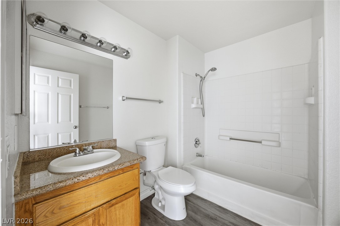 Photo 13 of 22, 3318 N Decatur Boulevard #2114