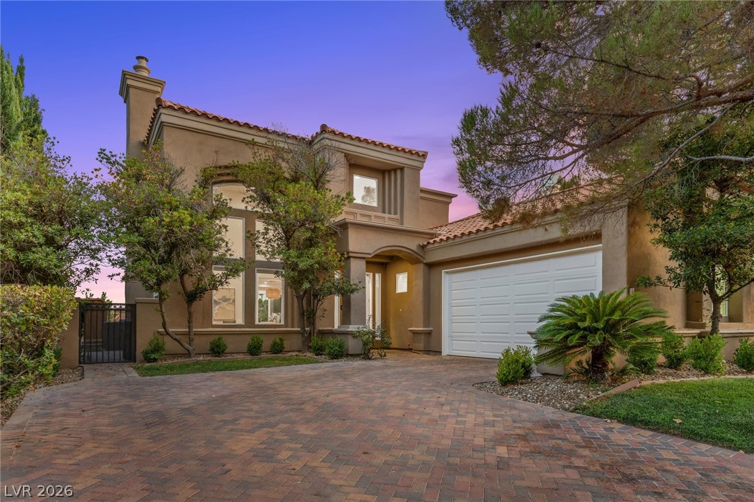 8371 Plum Creek Court, Las Vegas 89113
