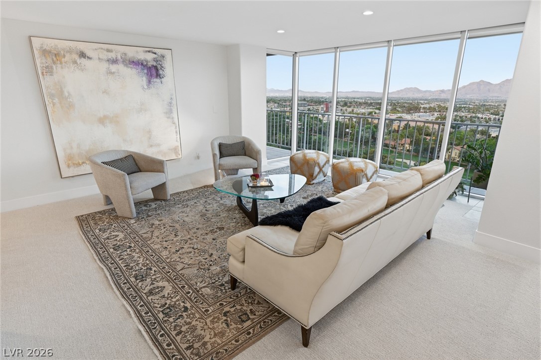 Photo 6 of 49, 3111 Bel Air Drive #15D