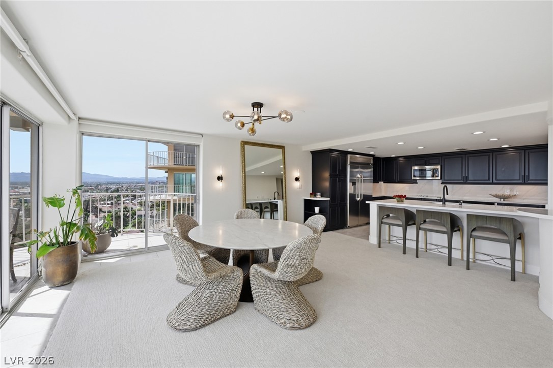 Photo 13 of 49, 3111 Bel Air Drive #15D