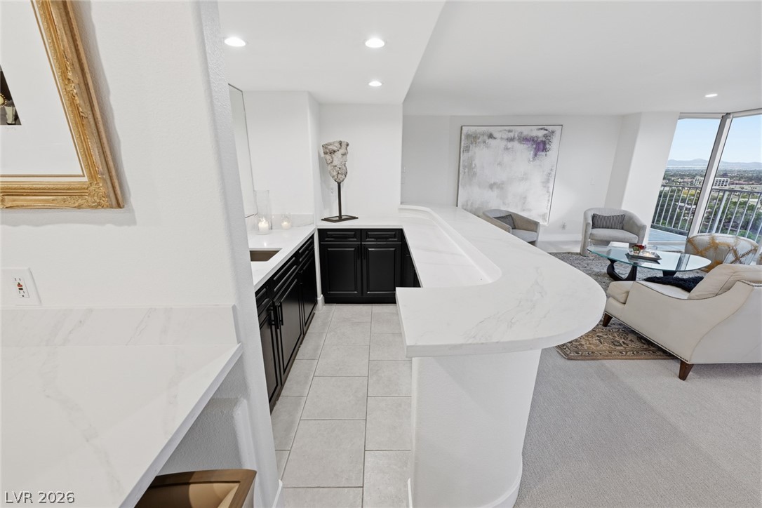 Photo 16 of 49, 3111 Bel Air Drive #15D