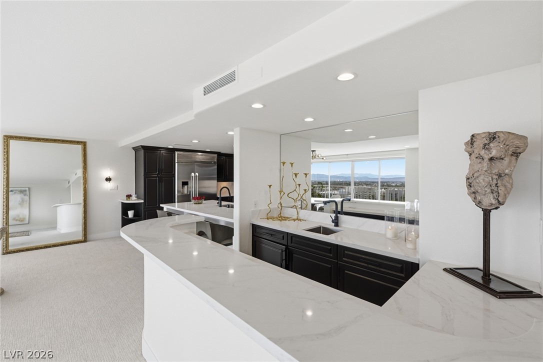 Photo 18 of 49, 3111 Bel Air Drive #15D