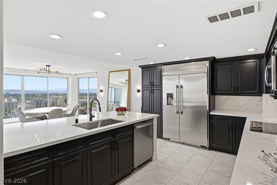Photo 19 of 49, 3111 Bel Air Drive #15D