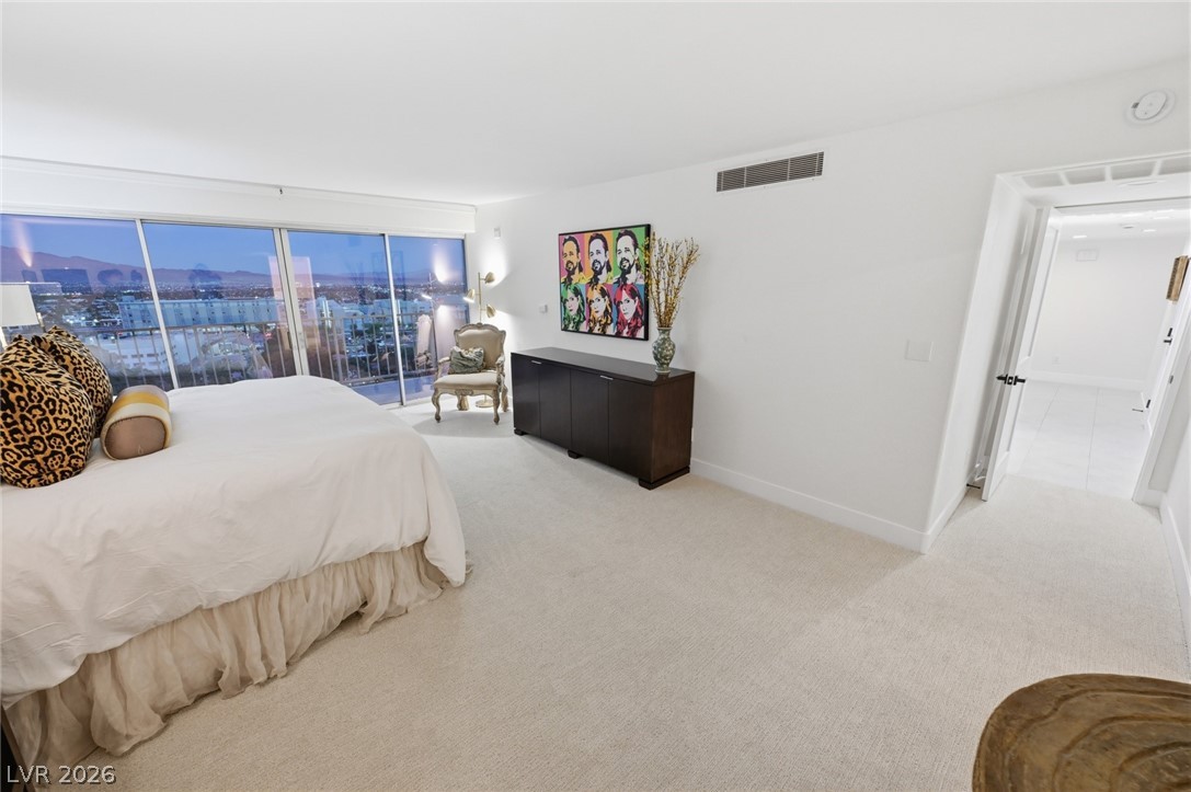 Photo 26 of 49, 3111 Bel Air Drive #15D