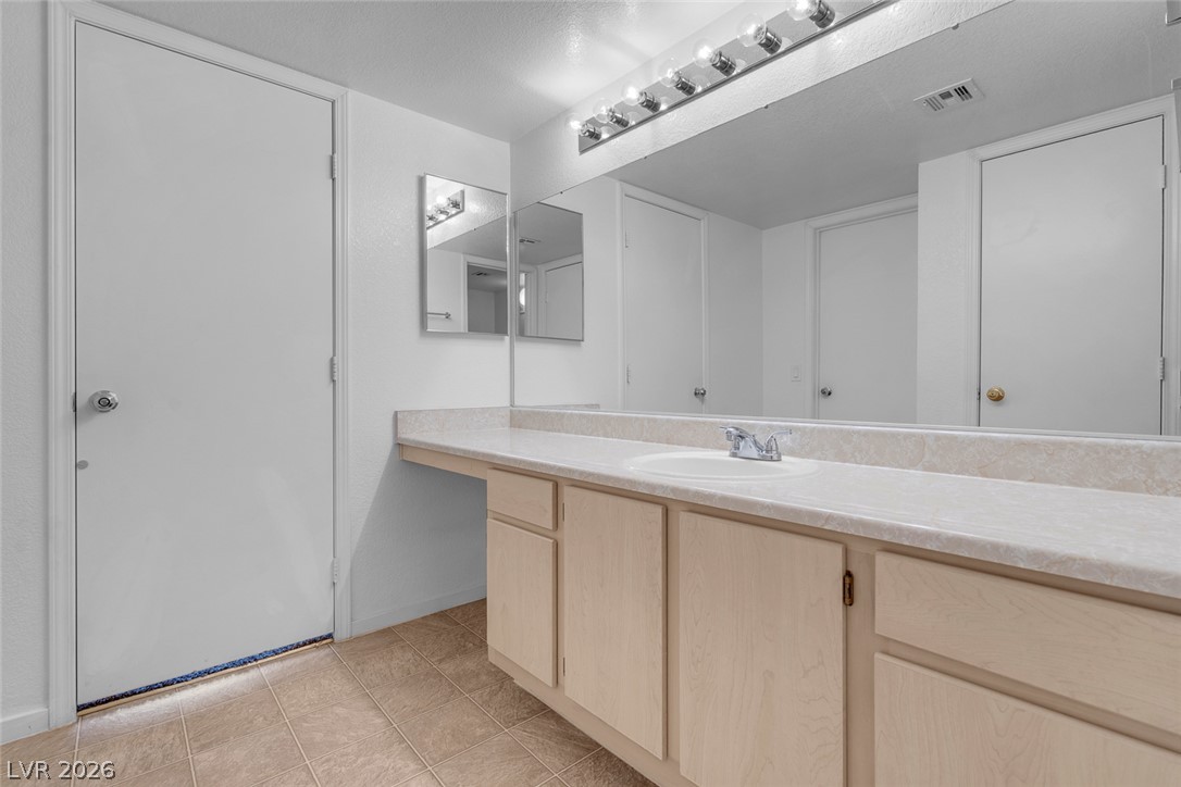 Photo 25 of 38, 555 E Silverado Ranch Boulevard #2159