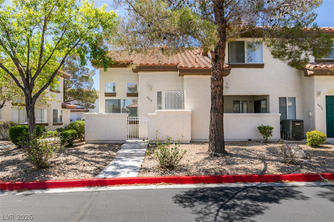 Photo 6 of 15, 8012 Divine Drive
