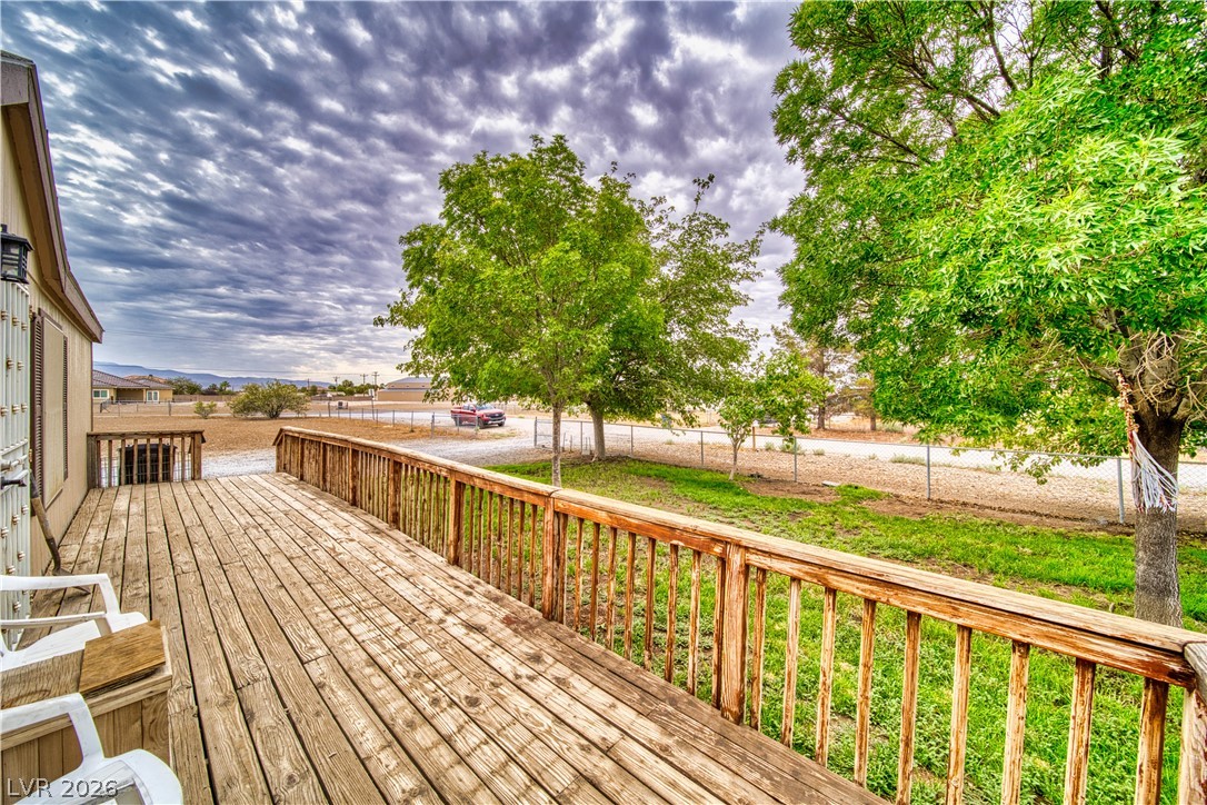 Photo 3 of 2050 Debbie Court
