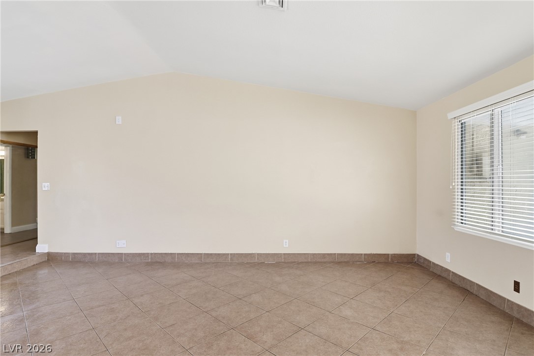 Photo 10 of 54, 6825 W Oakey Boulevard
