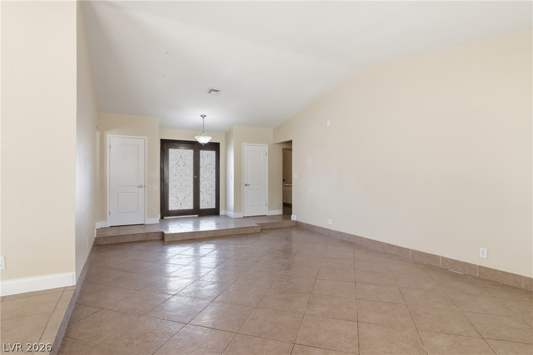 Photo 11 of 54, 6825 W Oakey Boulevard