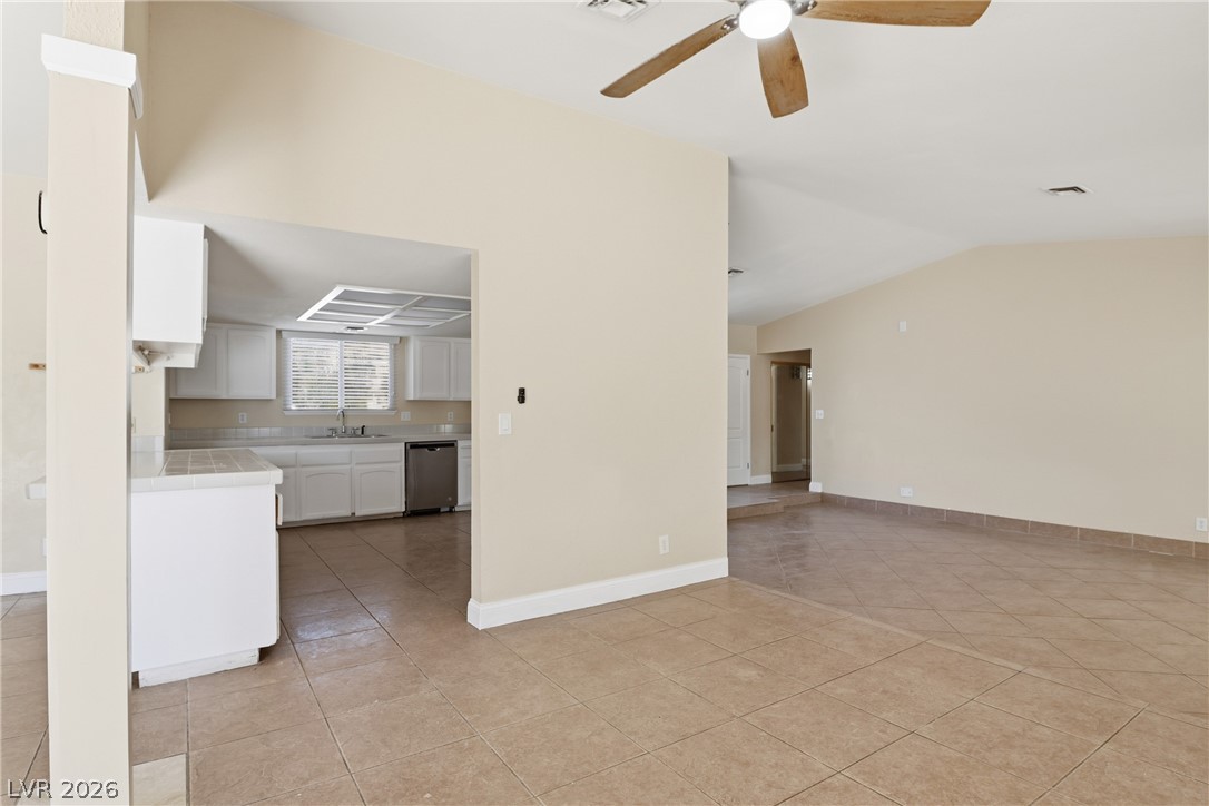 Photo 13 of 54, 6825 W Oakey Boulevard