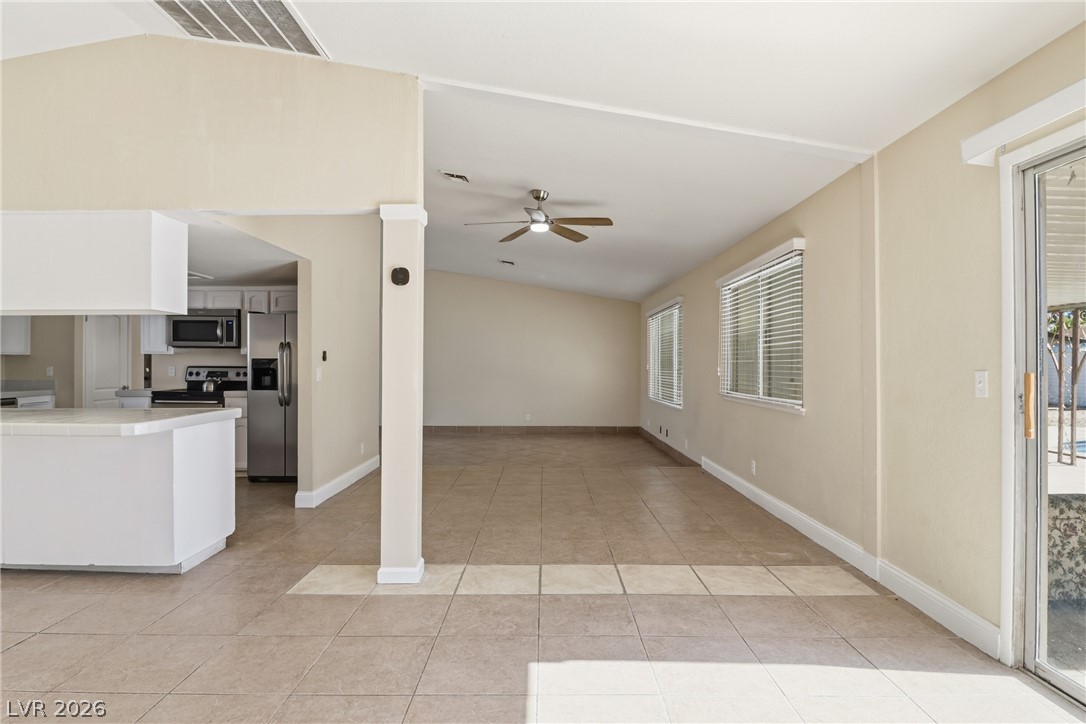 Photo 17 of 54, 6825 W Oakey Boulevard