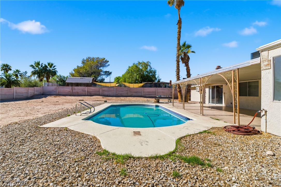 Photo 44 of 54, 6825 W Oakey Boulevard