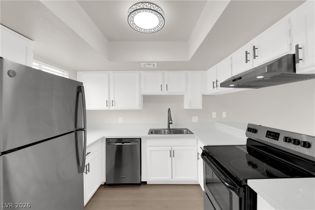 Photo 10 of 32, 200 N Bruce Street #C