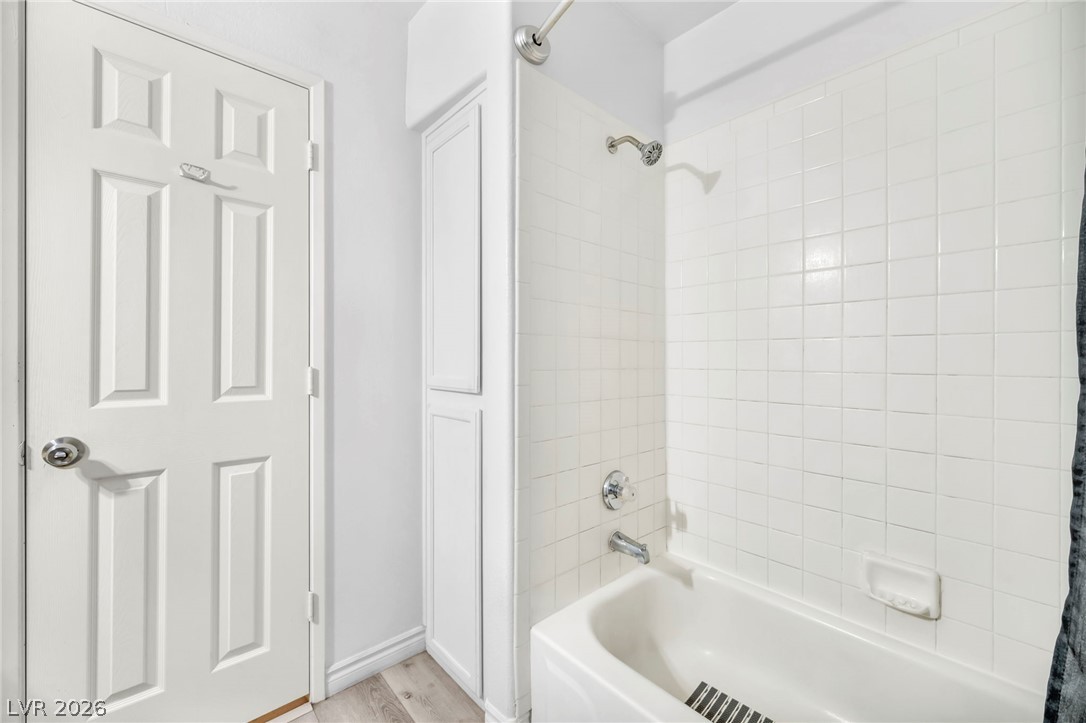 Photo 17 of 30, 2725 S Nellis Boulevard #2103