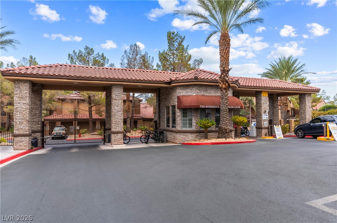 Photo 25 of 29, 2200 S Fort Apache Road #2210