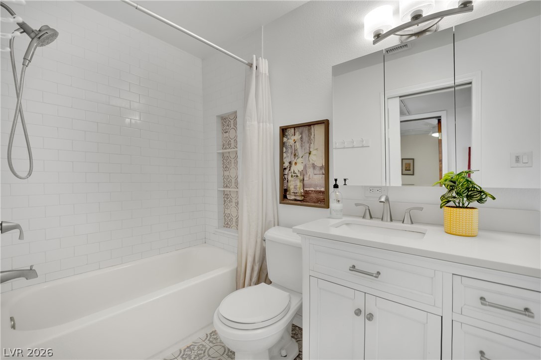 Photo 18 of 36, 4550 Silver Peak Street