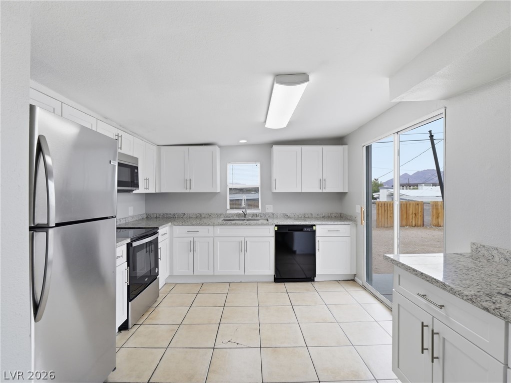 Photo 9 of 28, 5132 Hallet Drive