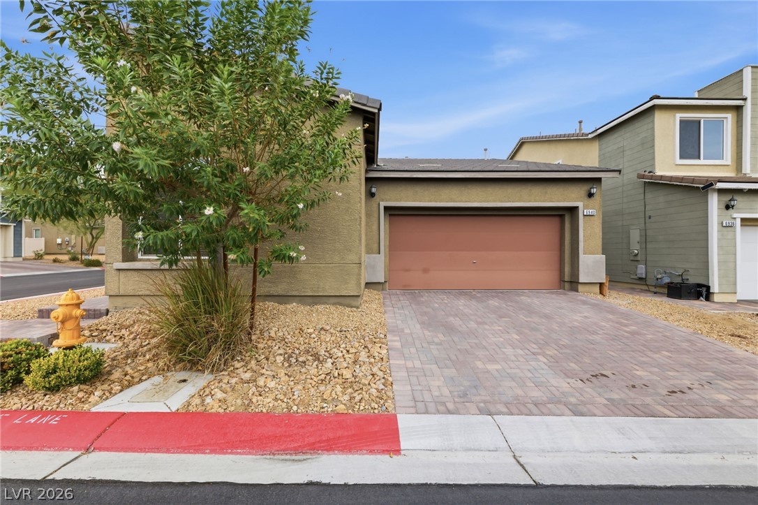 6940 Whispering Falls Drive, North Las Vegas 89084