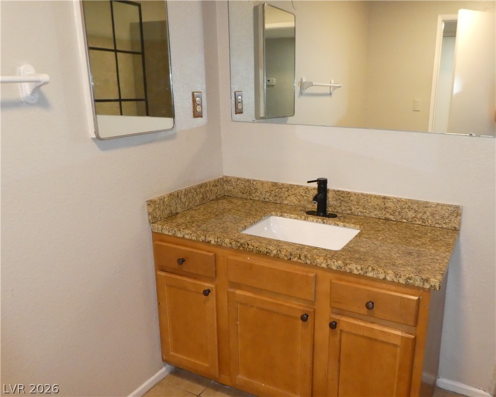 Photo 15 of 20, 212 Orland Street #30