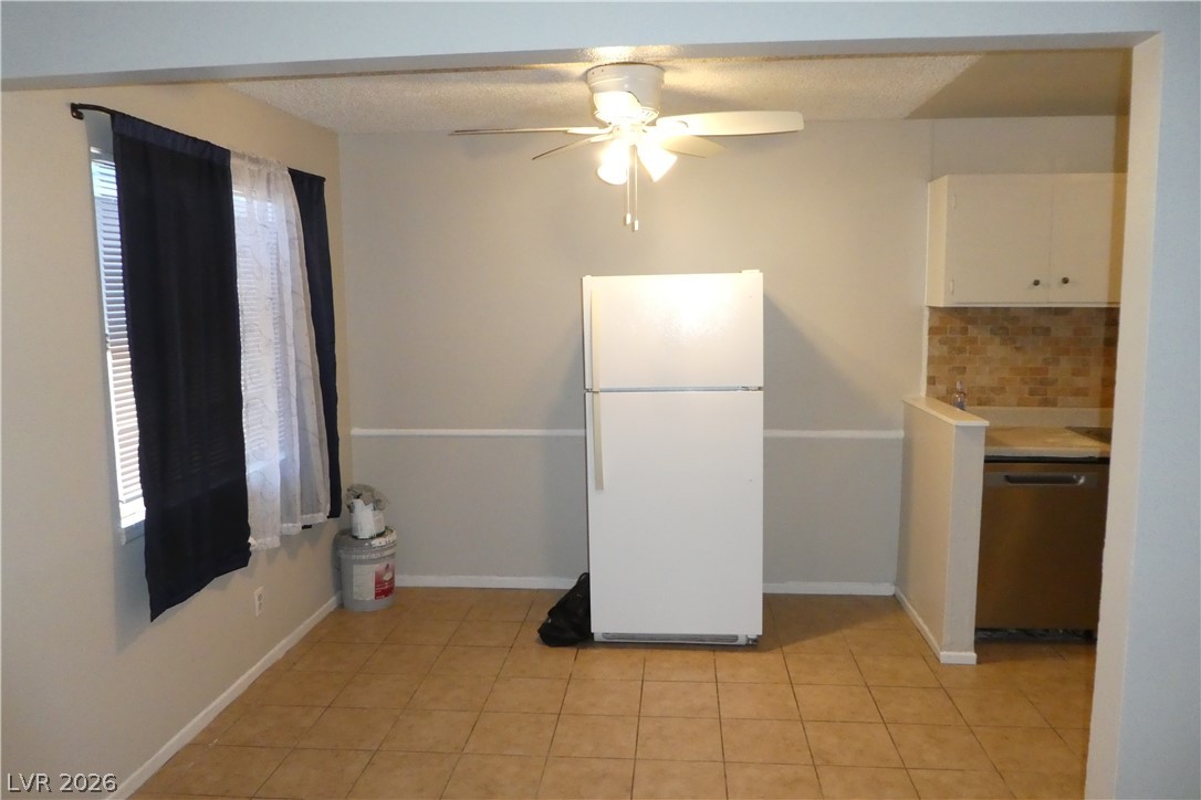 Photo 5 of 212 Orland Street #30