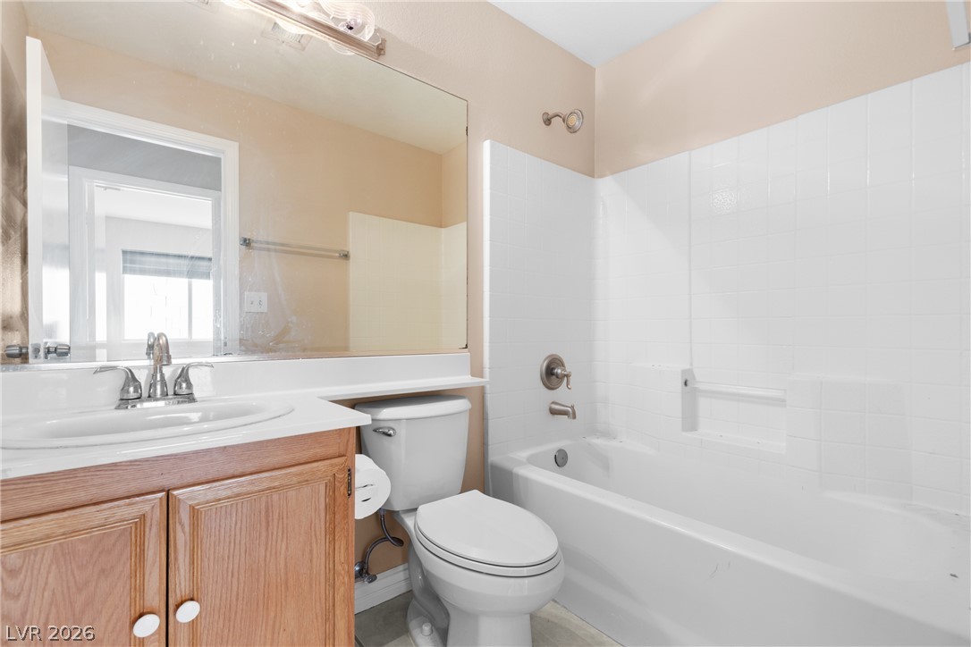 Photo 17 of 39, 137 Winley Chase Avenue